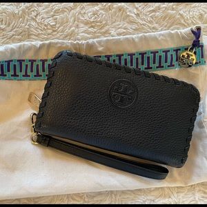 Tory Burch wristlet